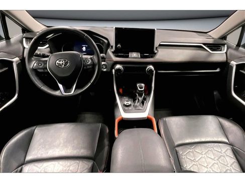 Used 2023 Toyota RAV4 Adventure image 16