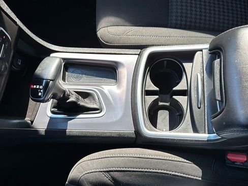 Used 2021 Dodge Charger SXT w/ Driver Convenience Group image 21