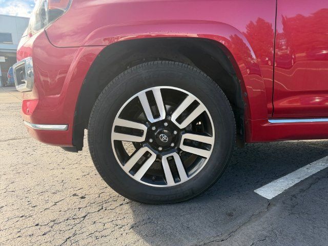 Used 2015 Toyota 4Runner Limited AWD/4WD image 25
