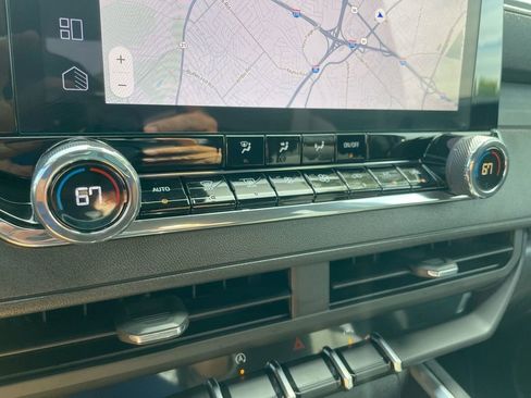 Used 2025 Chevrolet Colorado Trail Boss image 64