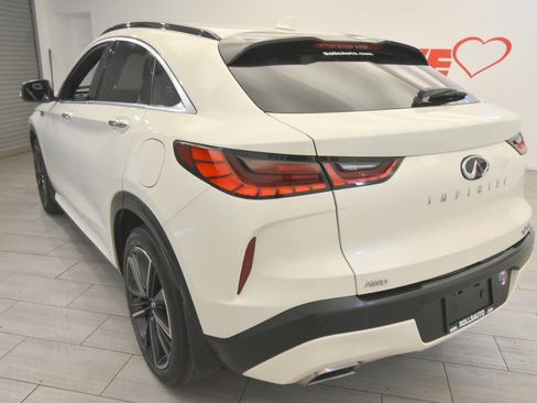 Used 2023 INFINITI QX55 Luxe w/ Cargo Package image 3