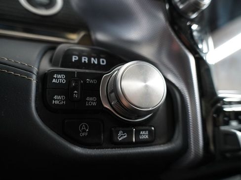 Used 2021 RAM 1500 Limited AWD/4WD image 12
