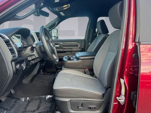 Used 2024 RAM 2500 Big Horn w/ Towing Technology Group image 10