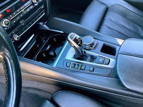 Used 2015 BMW X6 xDrive35i image 16