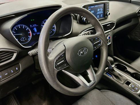 Used 2020 Hyundai Santa Fe SE AWD/4WD image 4