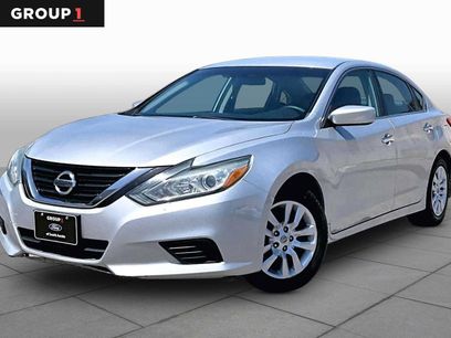 Used 2018 Nissan Altima 2.5 S w/ S Convenience Package