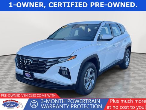 Used 2023 Hyundai Tucson SE image 1