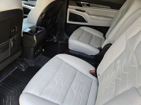 Used 2022 Kia Telluride SX w/ SX Prestige Package AWD/4WD image 30