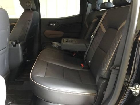 New 2026 GMC Canyon Denali AWD/4WD image 39