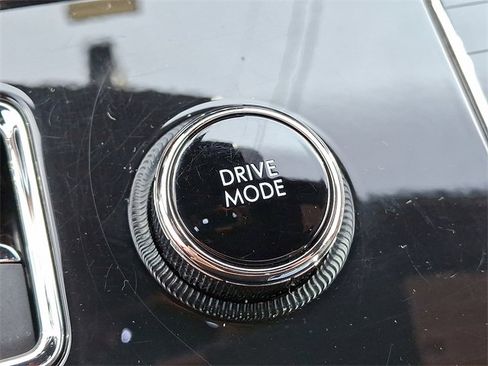 Used 2023 Lincoln Aviator Black Label w/ Dynamic Handling Package image 26