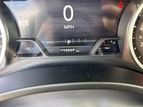 Used 2025 RAM 1500 Laramie image 16