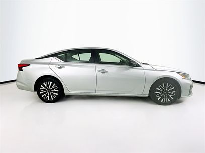 Used 2024 Nissan Altima 2.5 SV