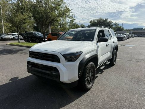 Used 2025 Toyota 4Runner SR5 AWD/4WD image 1