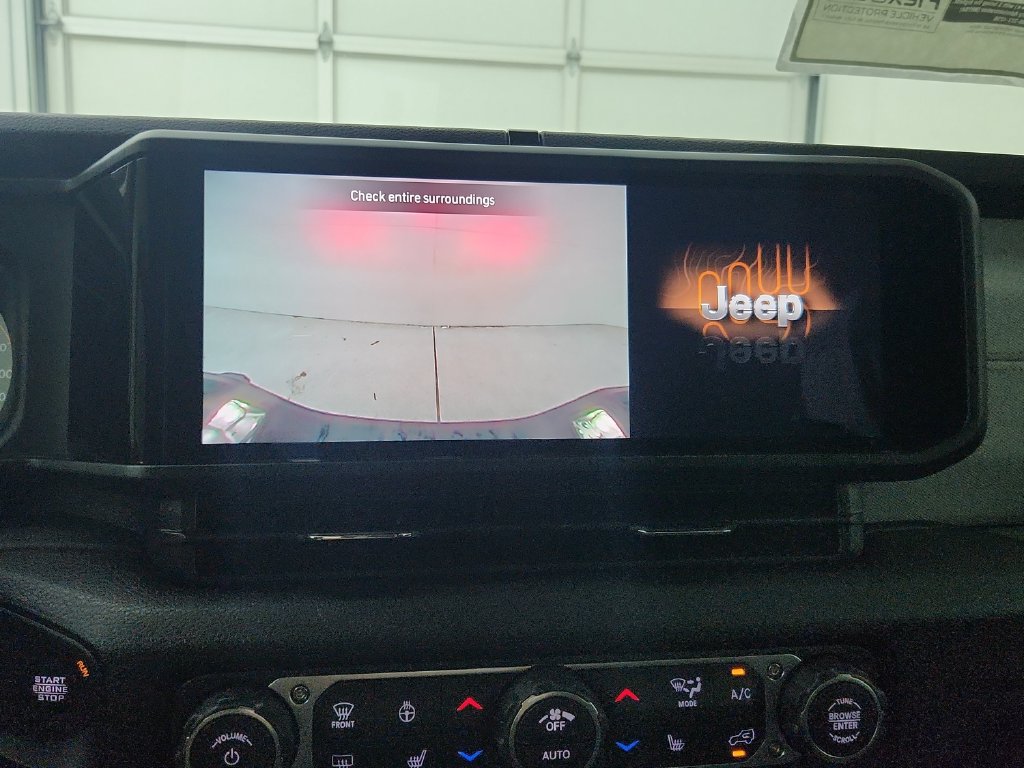 New 2026 Jeep Gladiator Sport AWD/4WD image 24