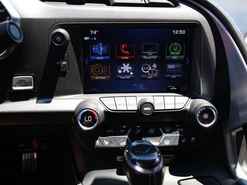 Used 2019 Chevrolet Corvette Z06 RWD image 35