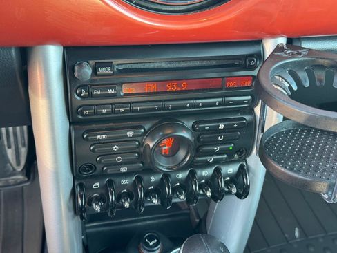Used 2006 MINI Cooper S image 12