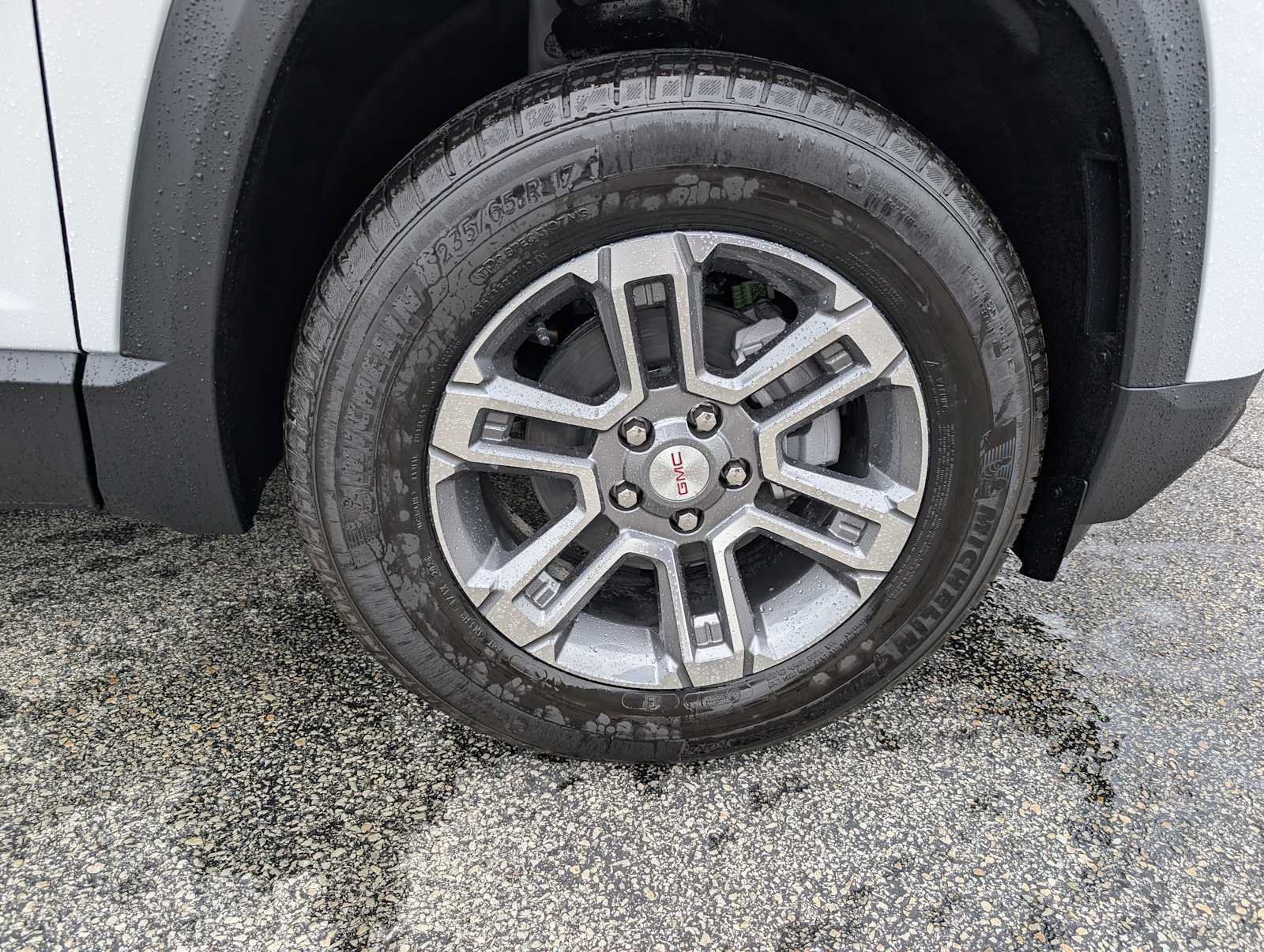 New 2027 GMC Terrain Elevation w/ Technology Package II AWD/4WD image 3