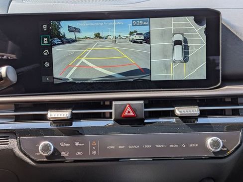 New 2026 Kia Sportage SX FWD image 17