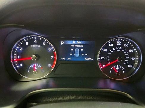 Used 2024 Kia Forte LX image 14