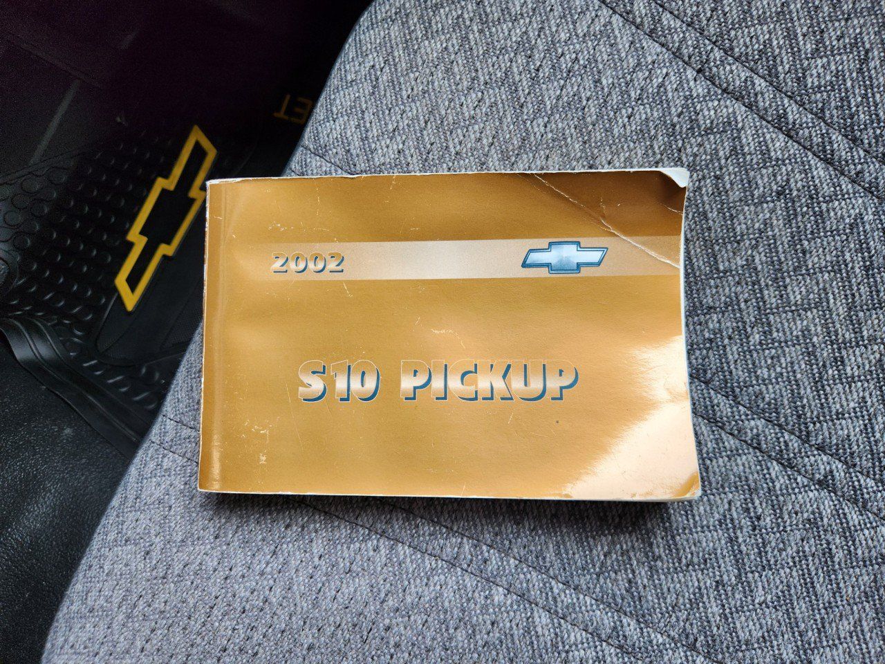 Used 2002 Chevrolet S10 Pickup 2WD Regular Cab image 15