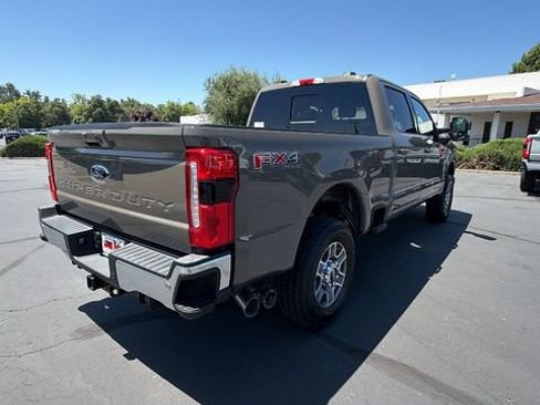New 2026 Ford F250 Lariat w/ FX4 Off-Road Package AWD/4WD image 4