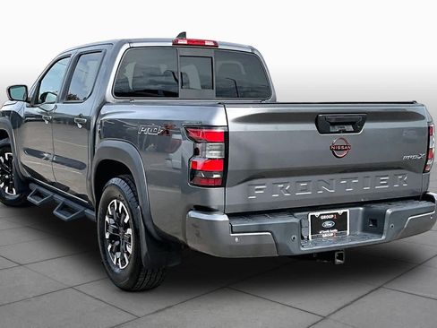 Used 2022 Nissan Frontier Pro-X RWD image 6
