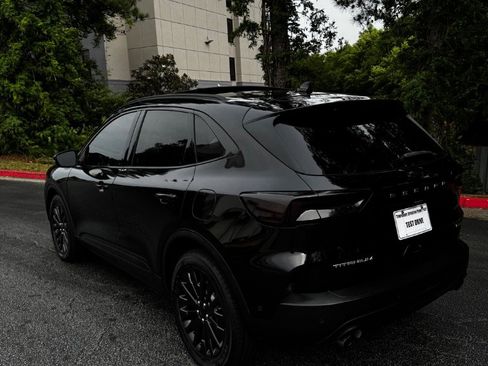 Used 2020 Ford Escape Titanium AWD/4WD image 6