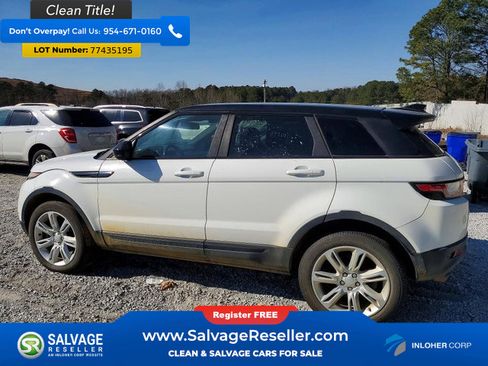 Used 2017 Land Rover Range Rover Evoque SE image 3