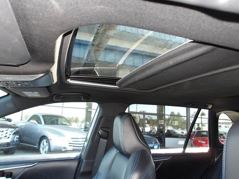 Used 2021 Toyota RAV4 XSE w/ XSE Grade Weather Package AWD/4WD image 15