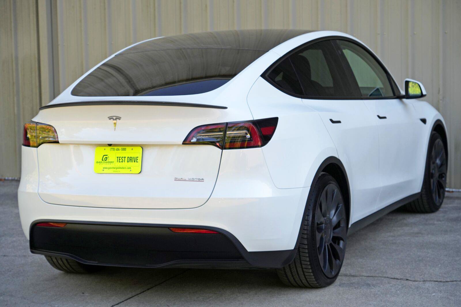 Used 2023 Tesla Model Y Performance AWD/4WD image 53