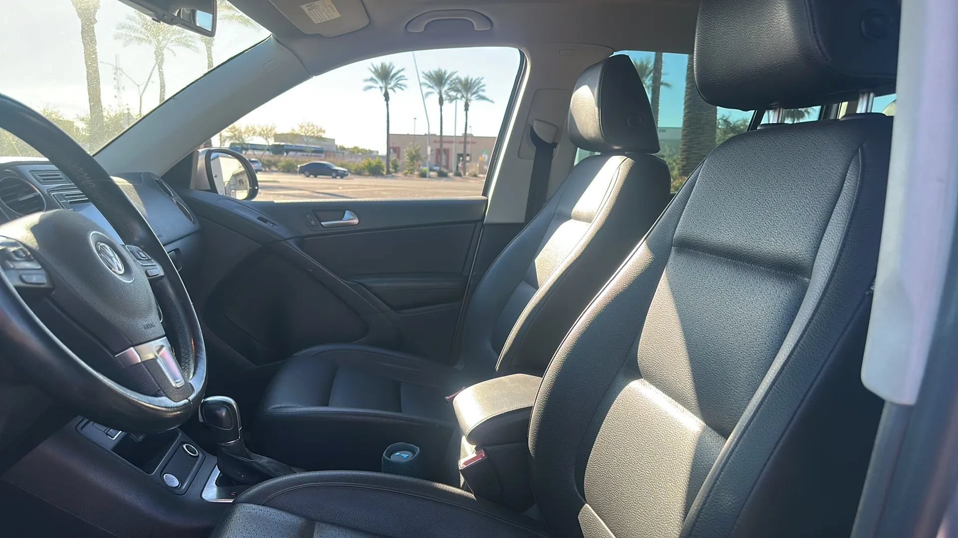 Used 2017 Volkswagen Tiguan S FWD image 9