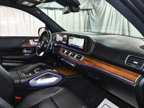 Used 2025 Mercedes-Benz GLS 450 4MATIC image 61