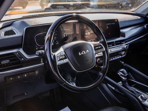 Used 2023 Kia Telluride S AWD/4WD image 8