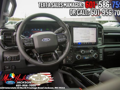 New 2026 Ford F250 Lariat w/ Black Appearance Package AWD/4WD image 18