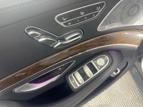 Used 2017 Mercedes-Benz S 550 4MATIC Sedan image 13