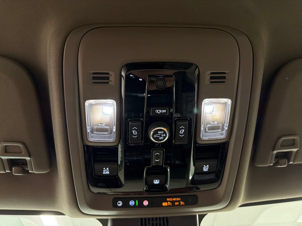 New 2026 GMC Yukon XL Denali w/ Sun & Power Step Package RWD image 16