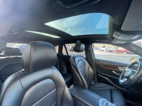 Used 2018 Mercedes-Benz GLC 300 4MATIC image 10