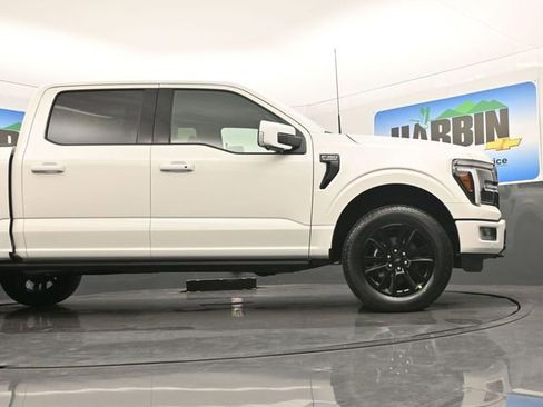 New 2025 Ford F150 Platinum w/ FX4 Off-Road Package image 21