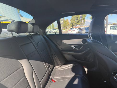 Used 2018 Mercedes-Benz C 300 Sedan image 18
