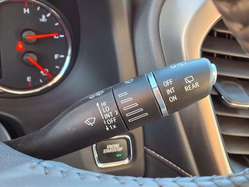 Used 2021 GMC Acadia Denali w/ Denali Technology Package image 20