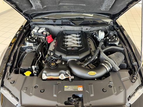 Used 2013 Ford Mustang GT image 58