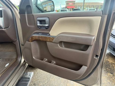 Used 2015 Chevrolet Silverado 1500 LT AWD/4WD image 20
