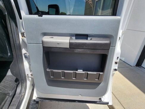 Used 2016 Ford F250 XLT AWD/4WD image 21