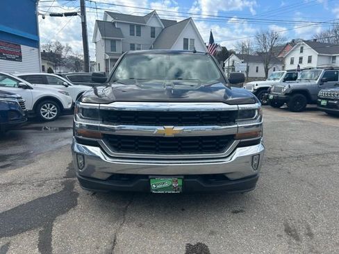 Used 2018 Chevrolet Silverado 1500 LT w/ All Star Edition image 3
