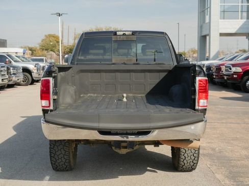 Used 2017 RAM 2500 Laramie w/ Protection Group AWD/4WD image 10
