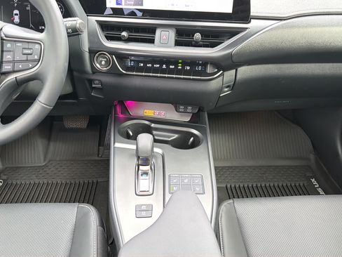 Used 2026 Lexus UX 300h AWD w/ Accessory Package (2T) image 15
