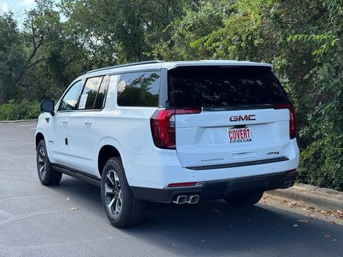 New 2026 GMC Yukon XL AT4 w/ AT4 Premium Package AWD/4WD image 5