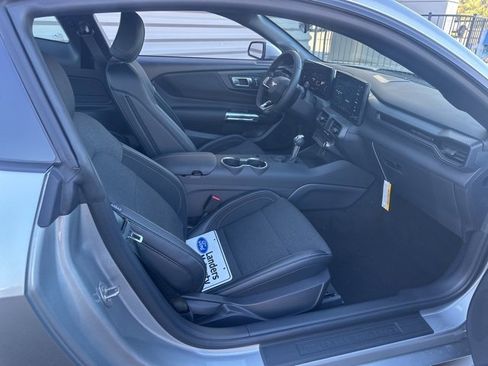 New 2025 Ford Mustang Coupe image 28