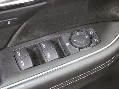 Used 2023 Buick Envision Essence w/ Sport Touring Package image 6