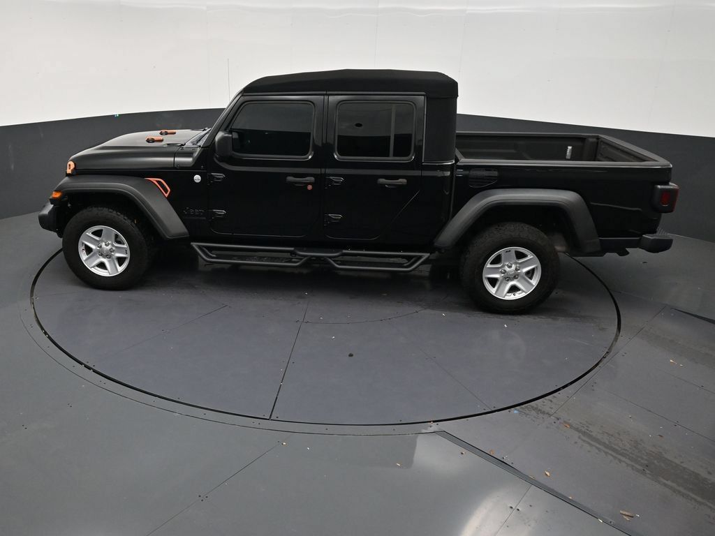 Used 2020 Jeep Gladiator Sport w/ Quick Order Package 24S AWD/4WD image 12